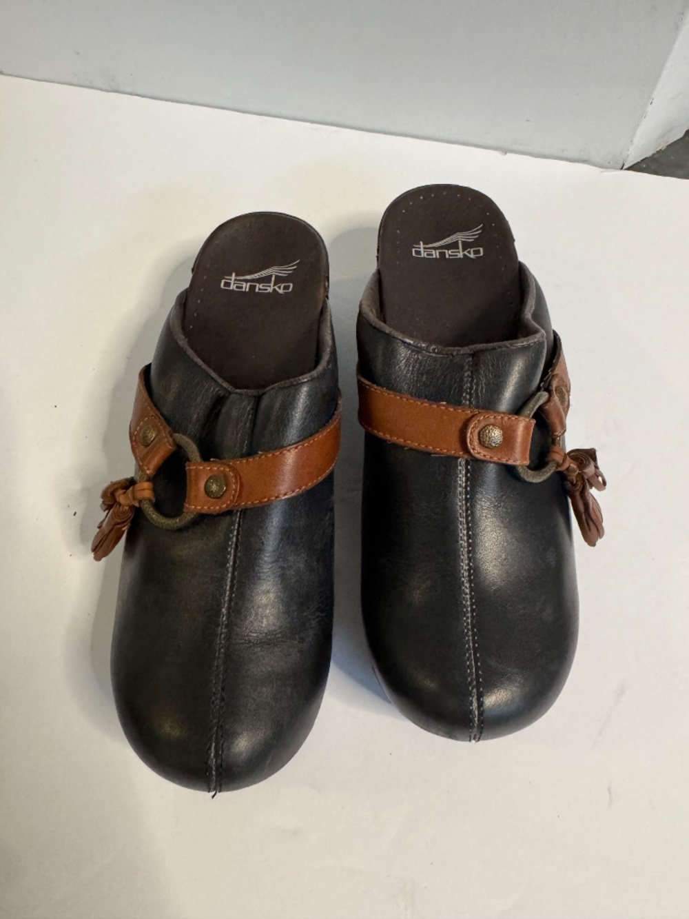 Dansko Shandi Black Nubuck Leather Clogs Shoes Women's Size EU 38 | US 7.5–8